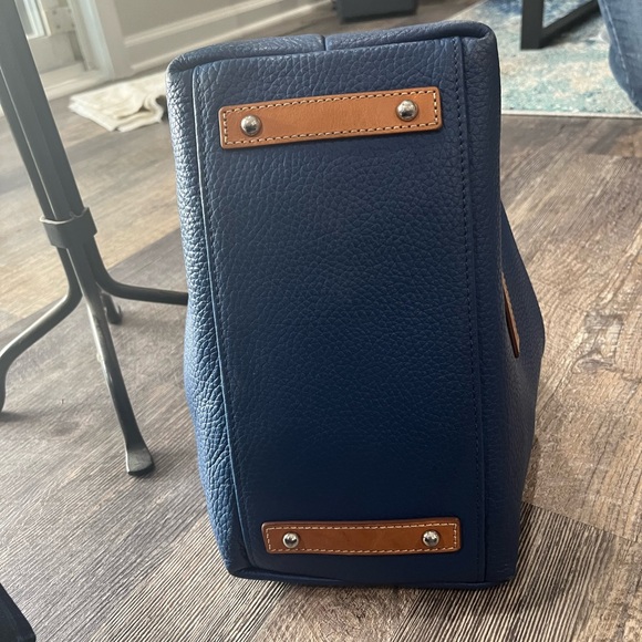 Color: French Blue. 11’’ wide. Pictures to show condition of bag. - Picture 6 of 9